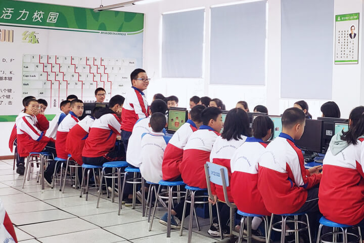 叮当码教学应用