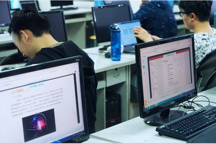 叮当码教学应用